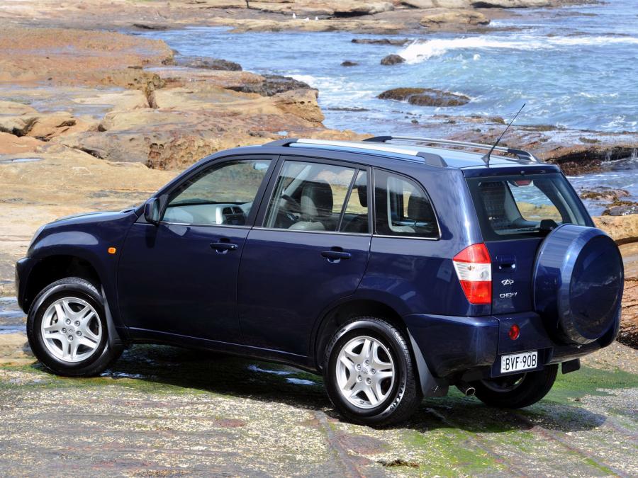  Chery J11 2008 года  (фото 9 из 16)
